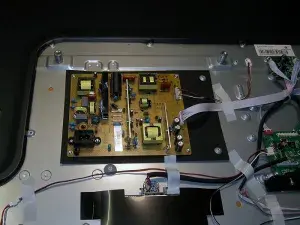 ремонт Bravis LED55D2000
