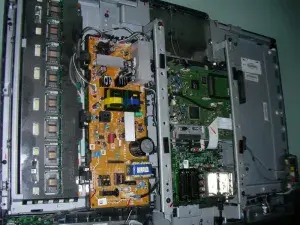 ремонт телевизора Sony KDL32U2000