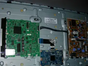 ремонт телевизора Samsung UE32F6330AK