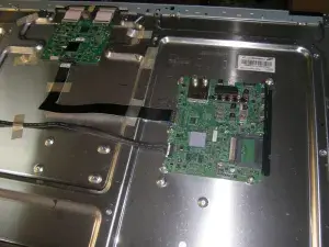 ремонт телевізора Samsung UE55ES6307U
