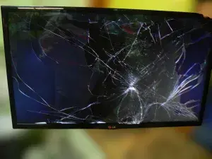 замена ЖК экрана телевизора LG 32LN570V